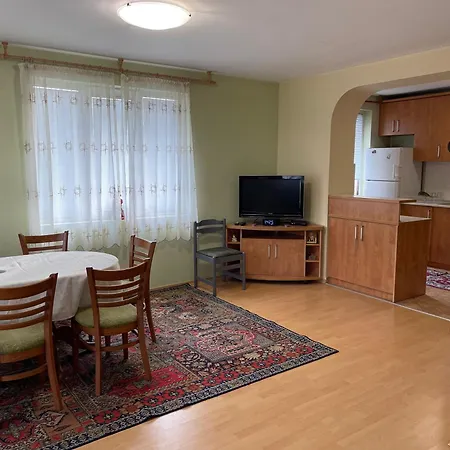 къща бети самостоятелни с двор край пловдив Apartament *