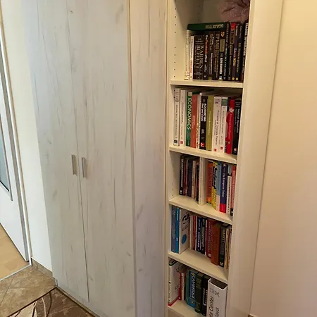 شقة къща бети самостоятелни с двор край пловдив