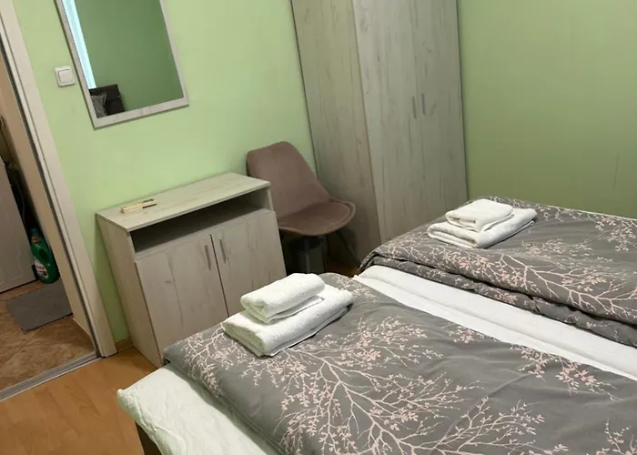 Lejlighed къща бети самостоятелни с двор край пловдив *