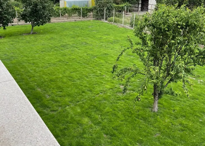 Lejlighed къща бети самостоятелни с двор край пловдив Skutare