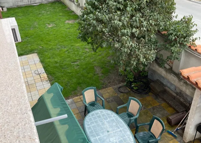 Lejlighed къща бети самостоятелни с двор край пловдив