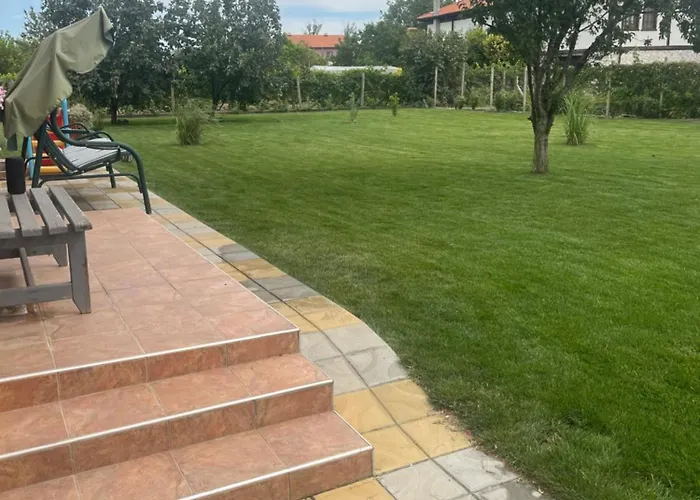 къща бети самостоятелни с двор край пловдив Lejlighed